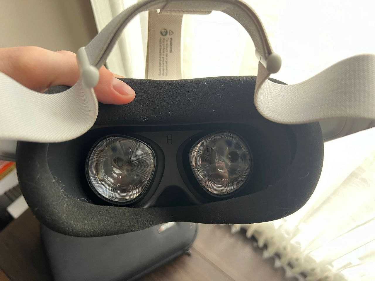 ochelari VR folositi  imecabil si geanta de transport