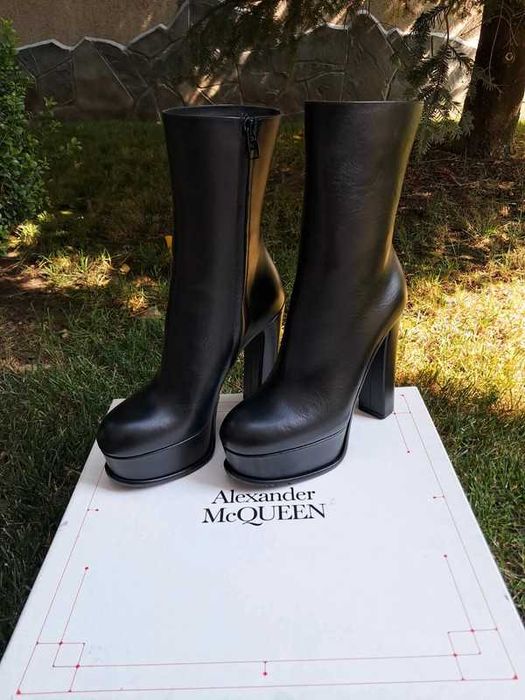 cizme Alexander mcqueen
