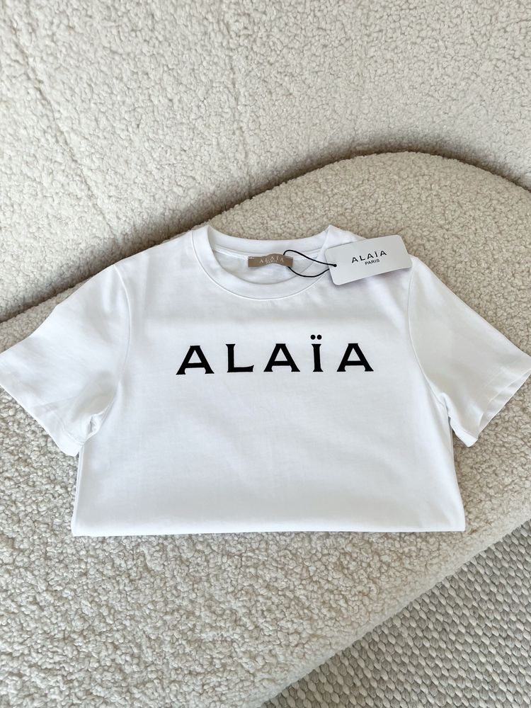 Алая дамска тениска New Season