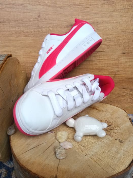 Дамски маратонки  PUMA R78 FOOTWEAR