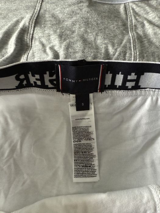 Tommy Hilfiger set 3 boxeri albi-gri-albastru marimea S noi originali