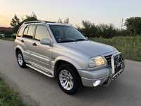 Suzuki Grand Vitara 2.0 benzina