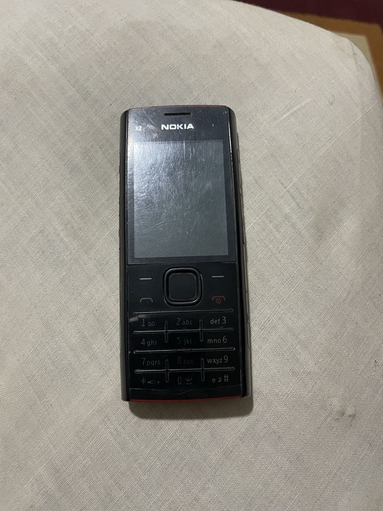 Телефон NOKIA сотилади.