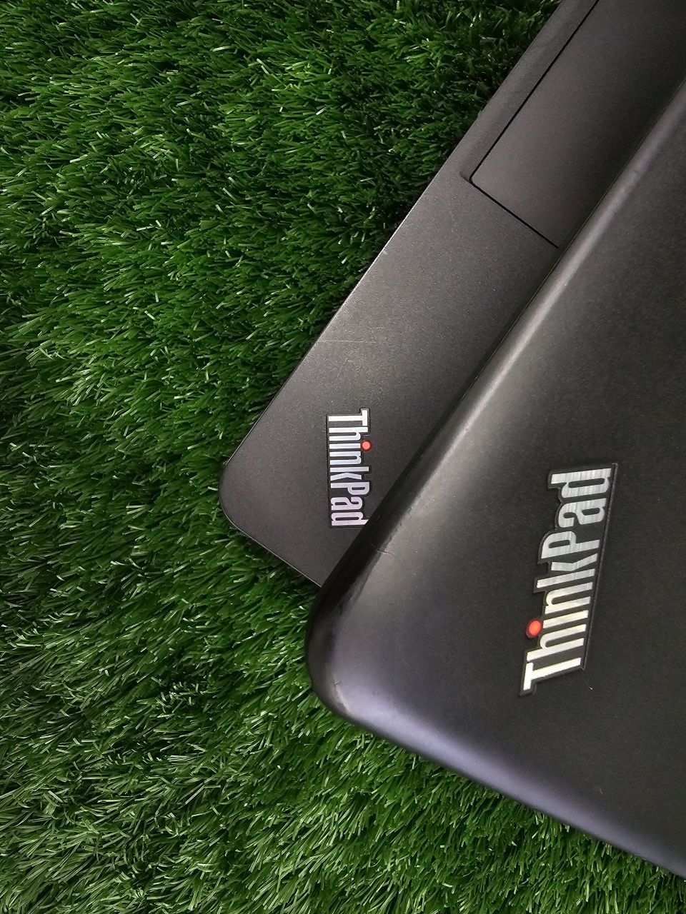 Lenovo  Ишлаганда тез ишлаб кутариб юрганда енгилгина Thinkpad