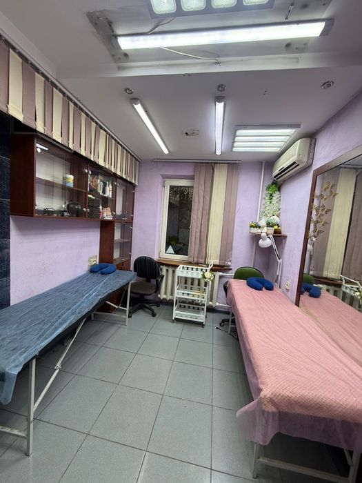 Здаёться в аренду комната в салоне