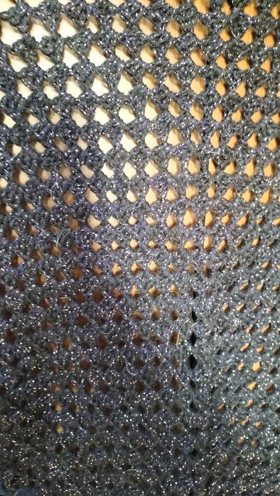 Продам шаль новая большая.