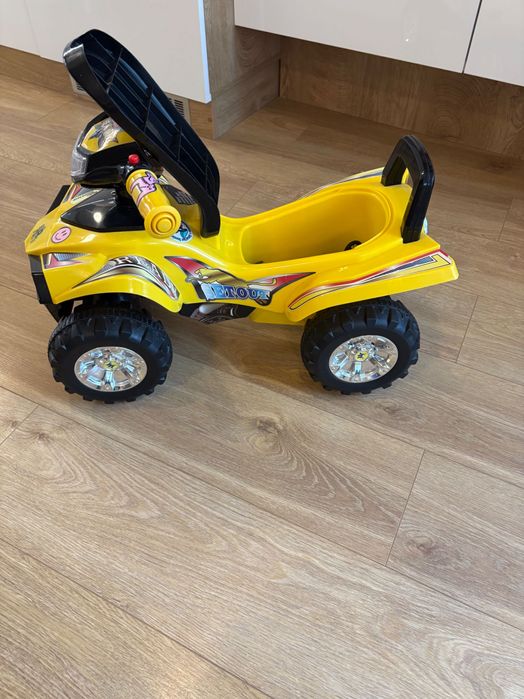 Детско АТВ играчка Moni, жълто