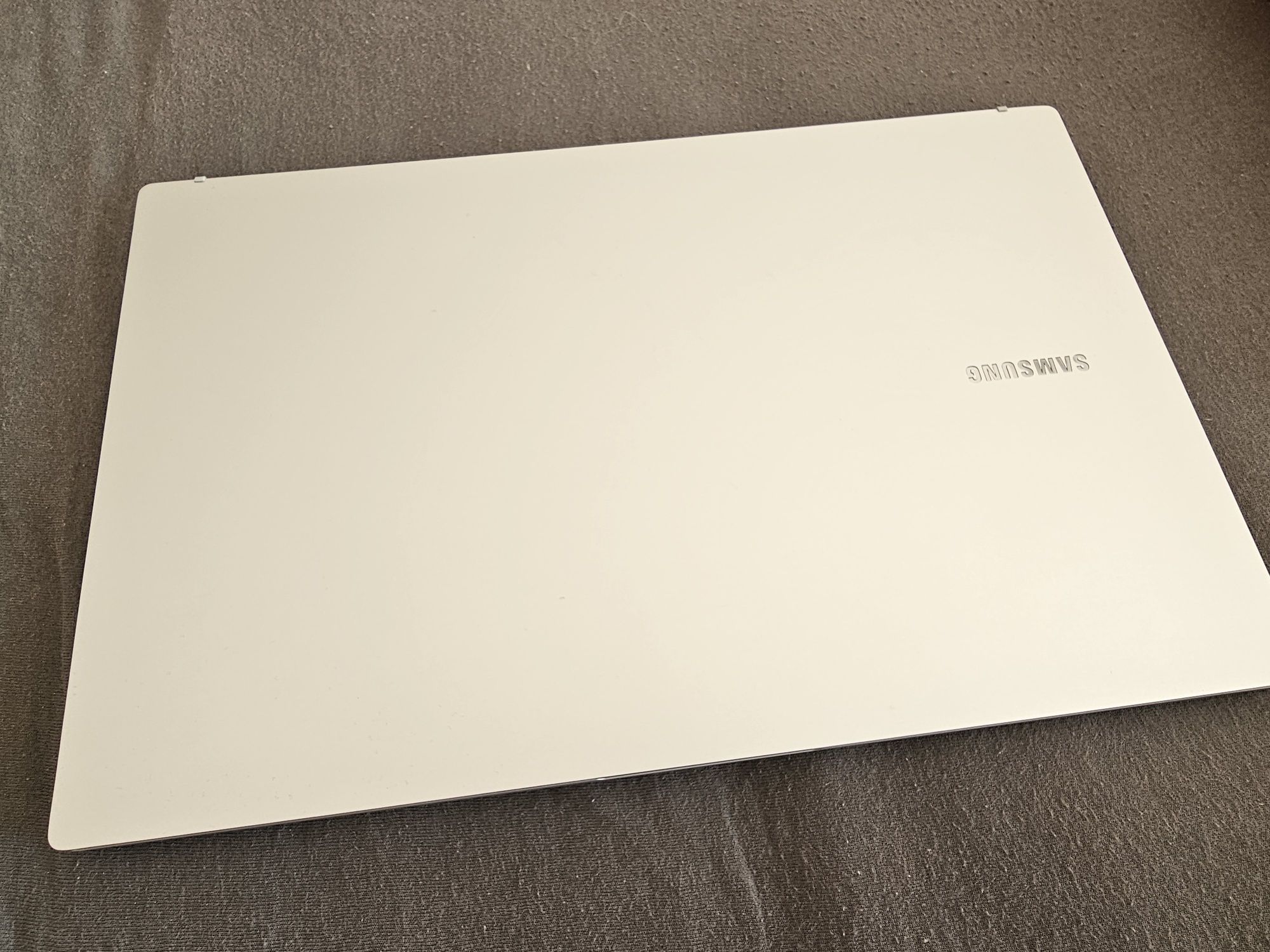 Samsung Galaxy Book 512GB 16GB RAM