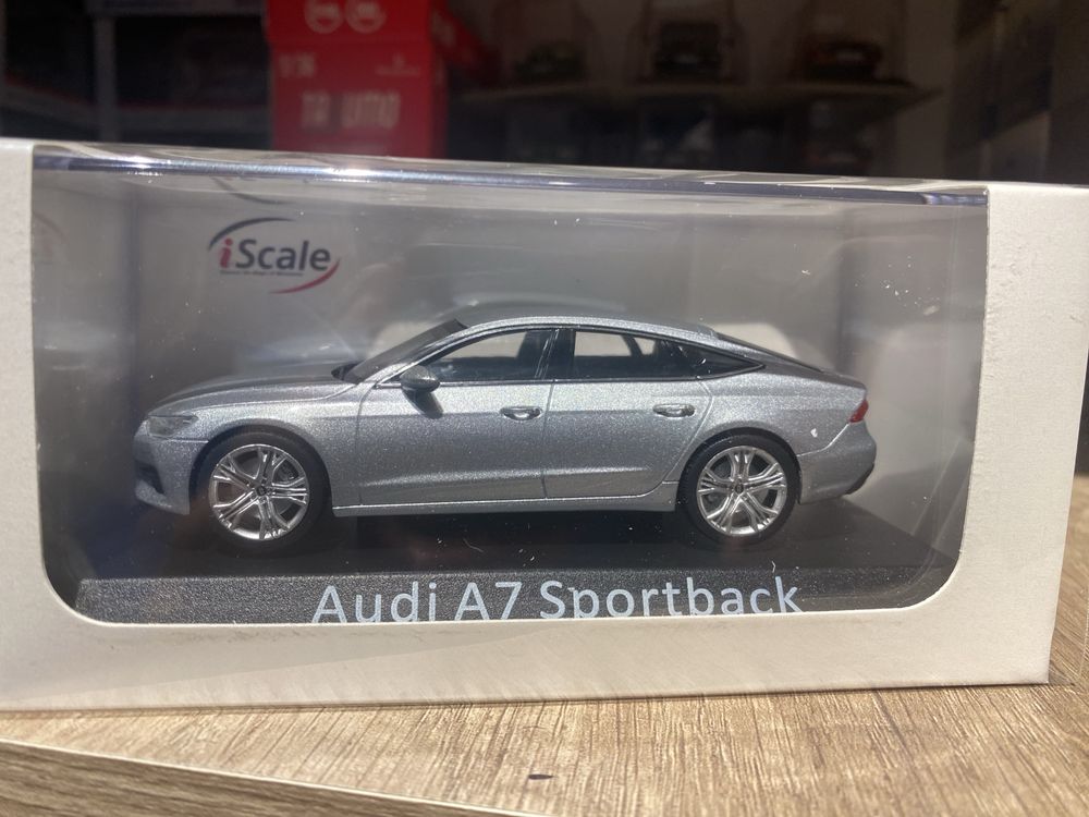 iScale AUDI A7 Sportback machetă auto scara 1:43 gri