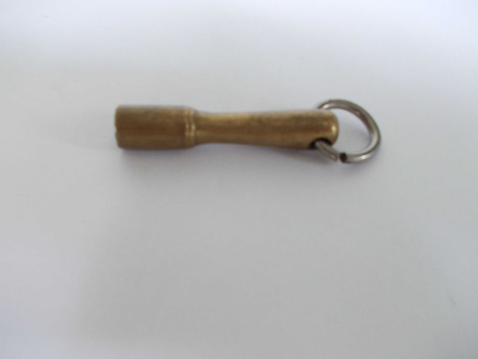 cheie antifurt veche din bronz