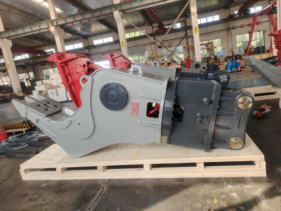 Cleste demolare pulverizator rotativa