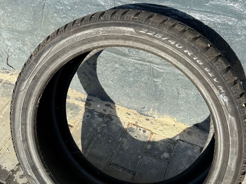 Vand 4 cauciucuri de iarna