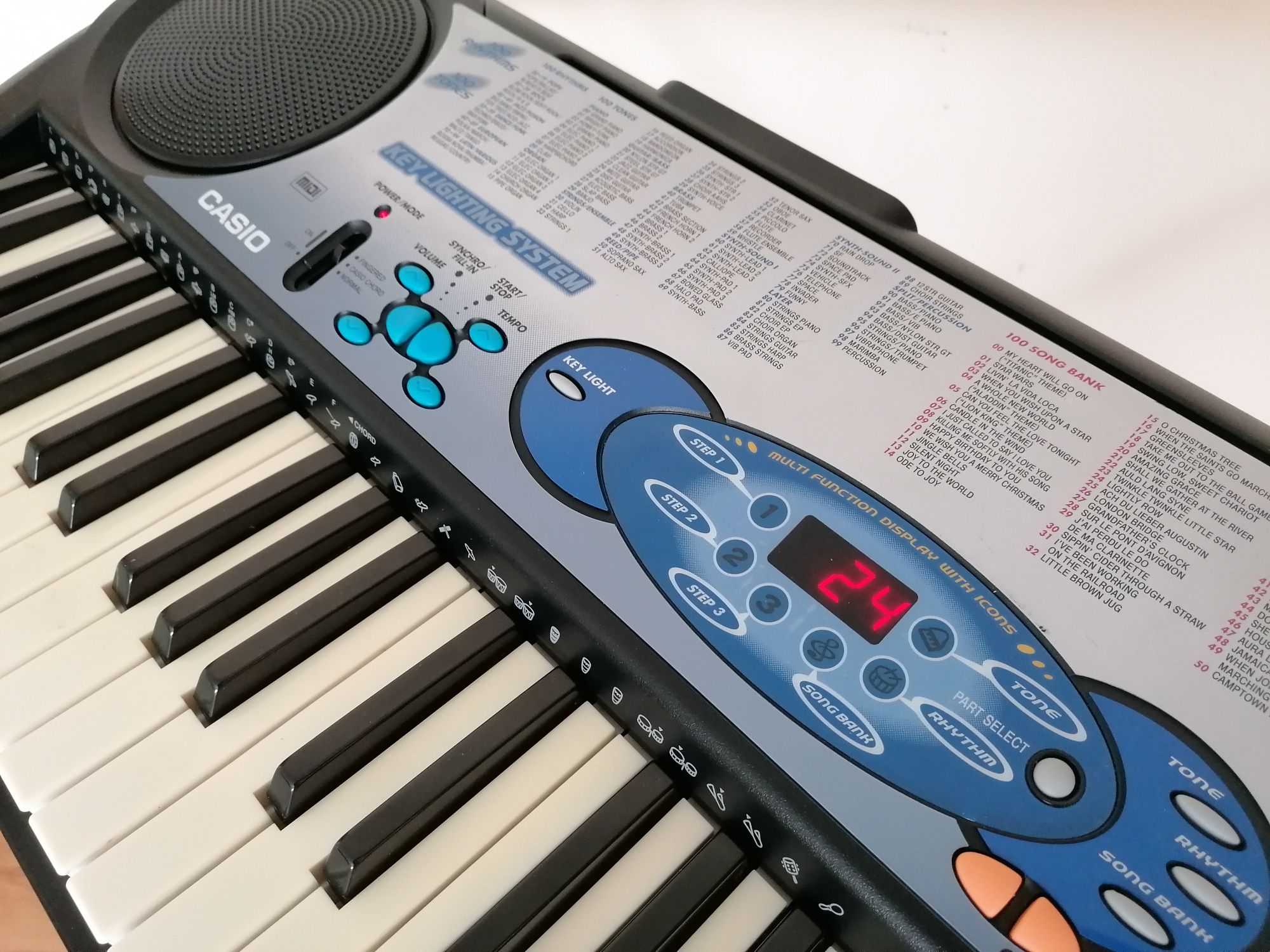 CASIO LK-40  pian digital orga electronică keyboard