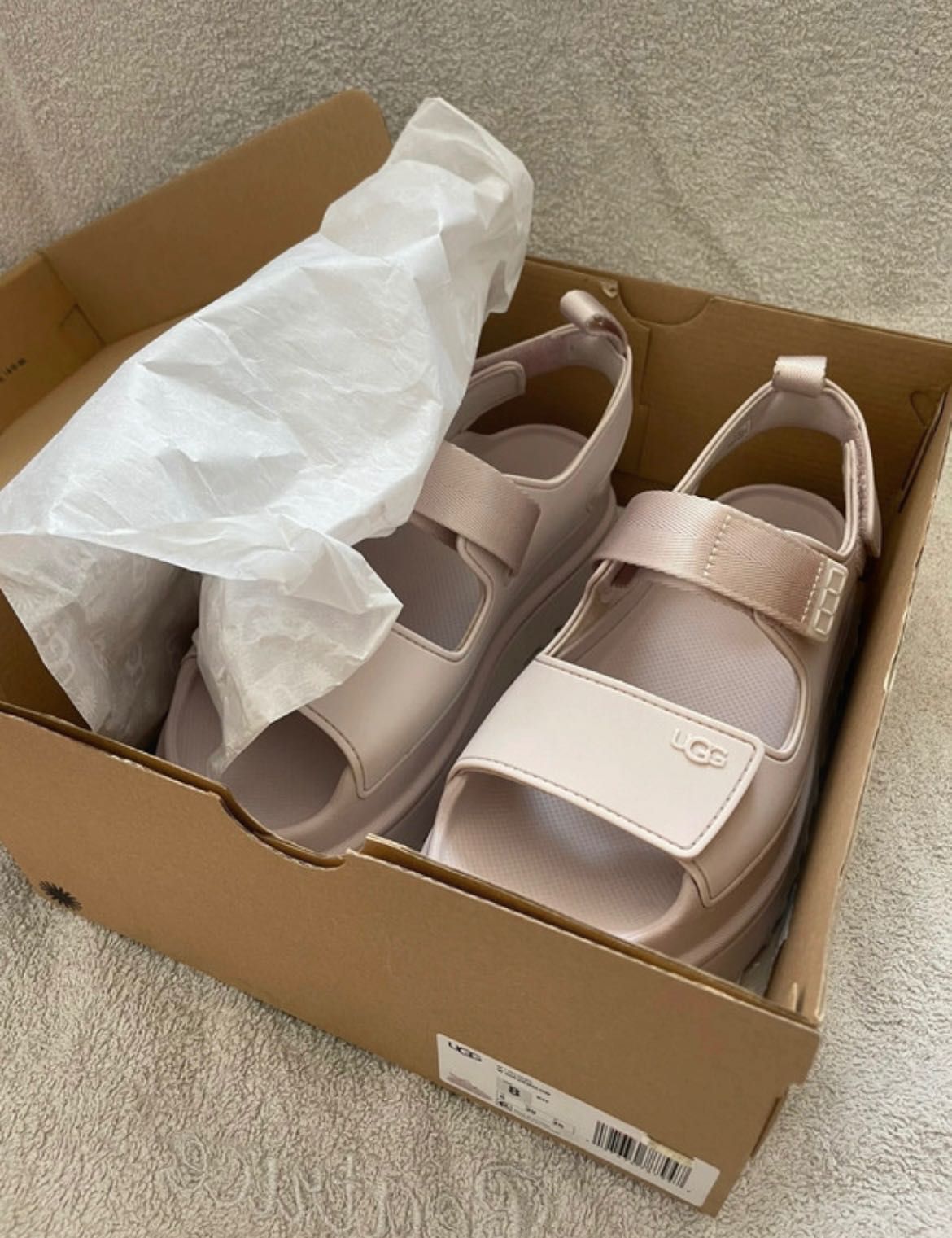Sandale Ugg Goldenglow (roz)
