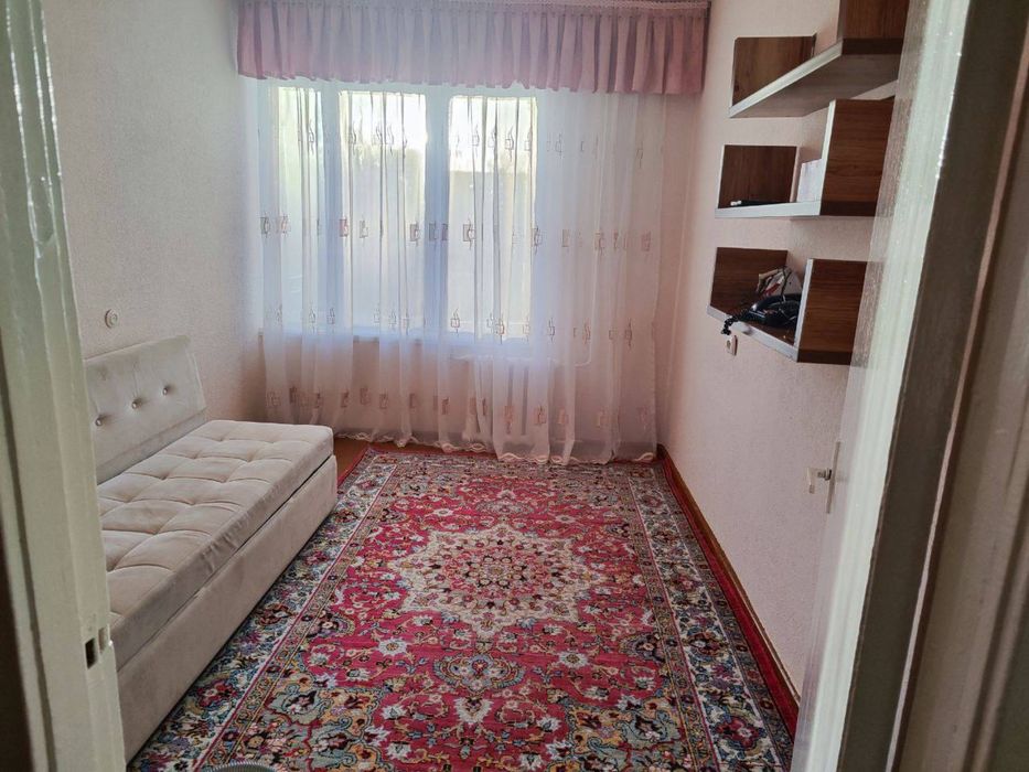 Кора камиш 2/4 оилага 3 хонали квартира тансикбоев