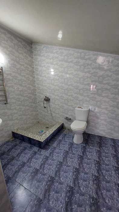 Срочно сдается участок в Сергелийском районе,Хонабод.8 комнат,3 сотки.