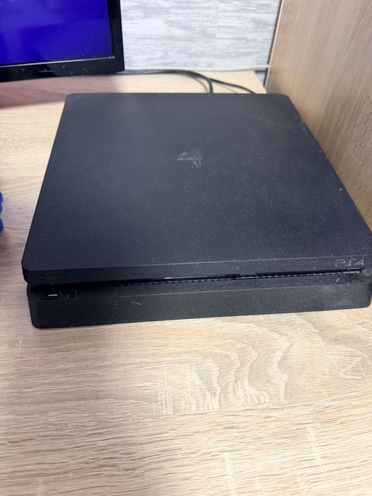 Плейстейшън 4 1ТБ