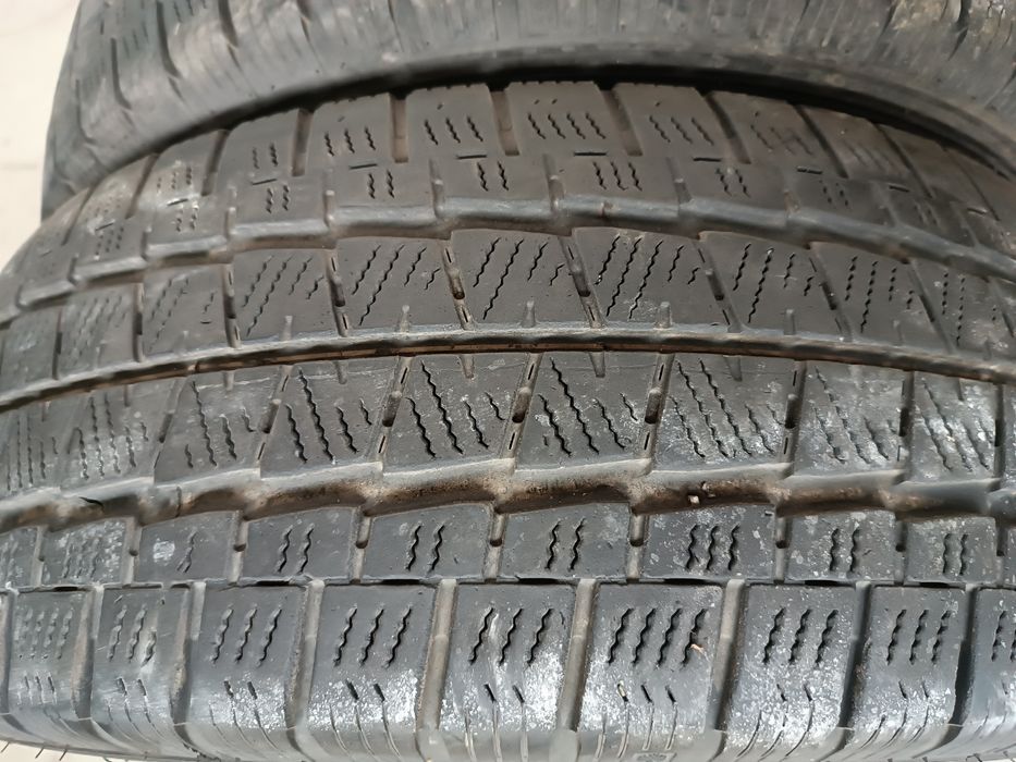 2buc Anvelope Iarna 235 65 16c Falken EuroWinter 2021