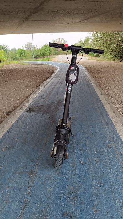 Vând trotineta iSEN X9 plus Negru