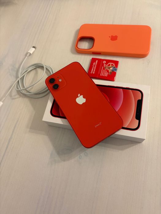 iPhone 12 RED 64 GB, stare bună de funcționare, fără zgârieturi