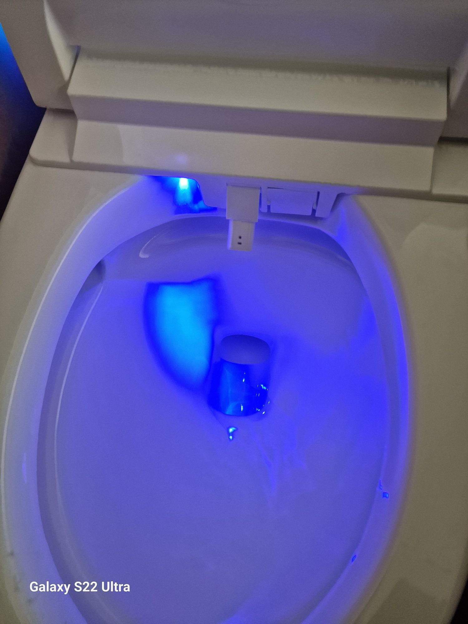 Vas Wc inteligent SMART capac automat