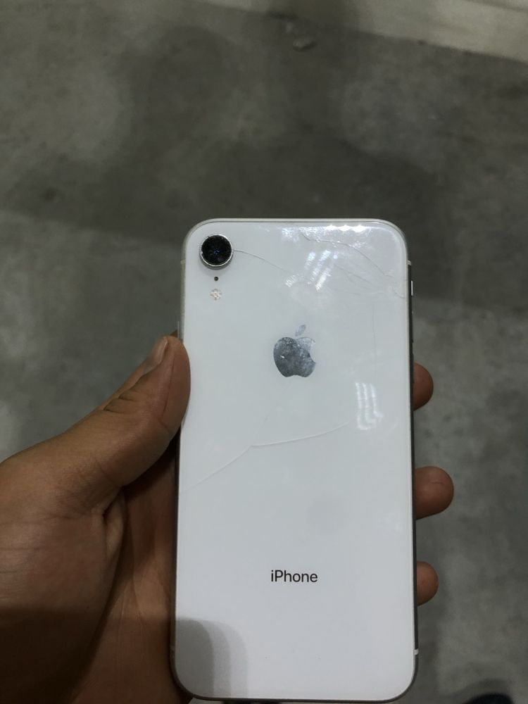 Iphone XR sotiladi