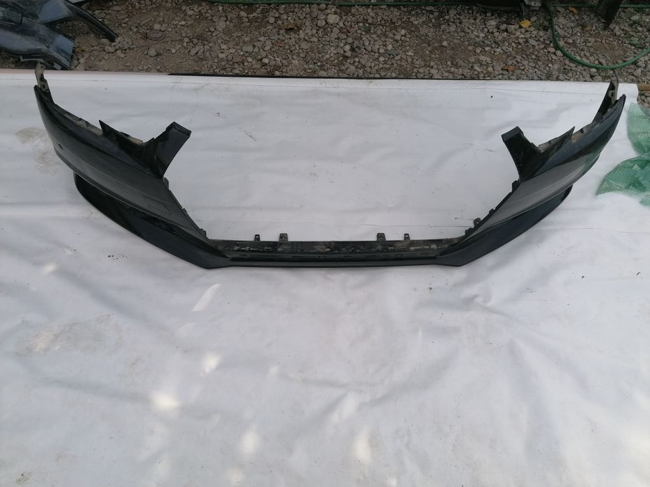 Bara fata spoiler audi a4 b9  8w0 807  2016. 2019