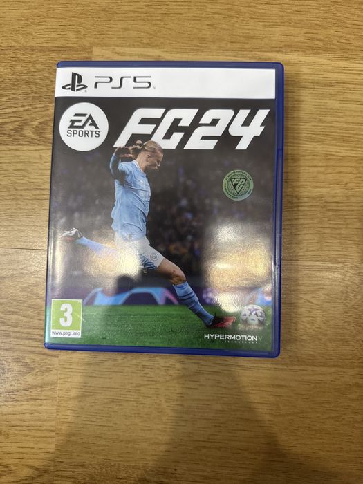 Продам диск fc 24 в идеальном состоянии без царапин