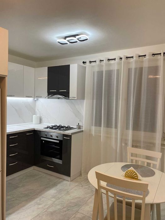 Apartament 2 camere de inchiriat