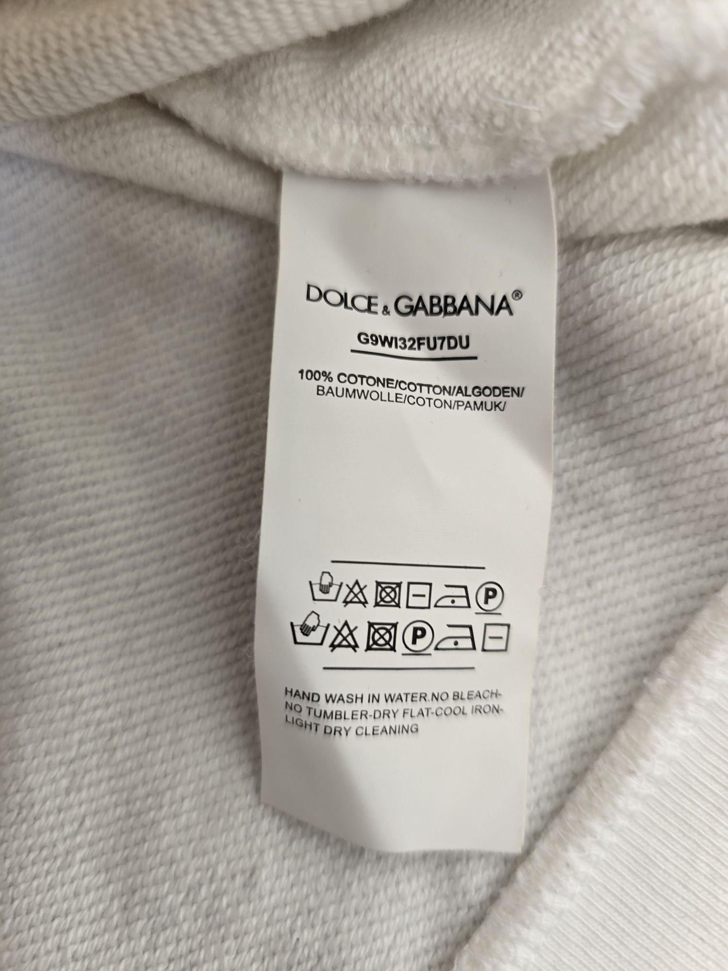 Блуза на Dolce Gabbana