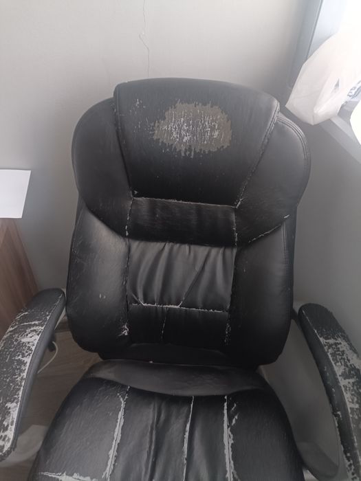 Продам Кресло б/у