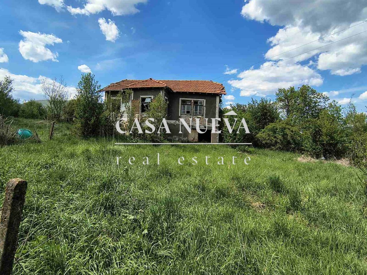 Продава се Къща в Земен - 100 кв.м за 280 €/кв.м - Снимка #1