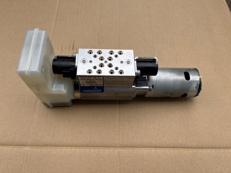 Pompa hidraulica decapotare Mercedes C W205