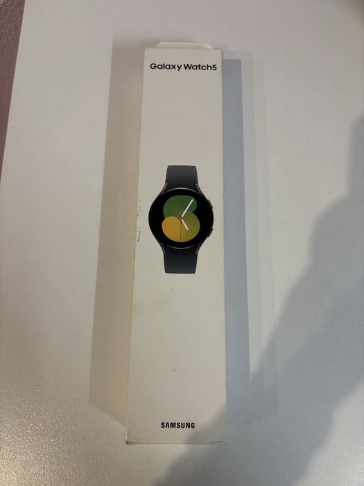 Смарт часовник Galaxy watch5