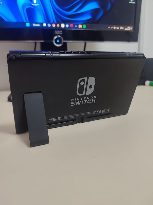 Nintendo Switch V2 Mariko DEFECT + componente folositoare
