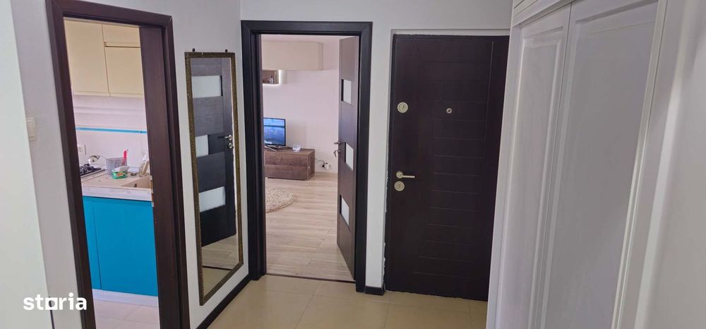 Persoana fizica vand apartament 2camere,decomandat+boxa,Pacurari-Canta
