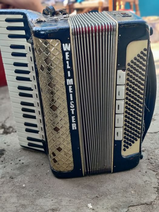 Se vând 3 Acordeoane, Welimaister, Hohner, Pietro