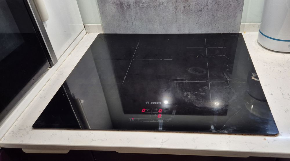 Индукционен плот/котлони за вграждане BOSCH PUJ611BB1E за части