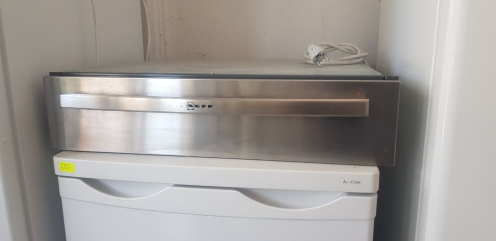Затоплящо чекмедже NEFF HZWE140