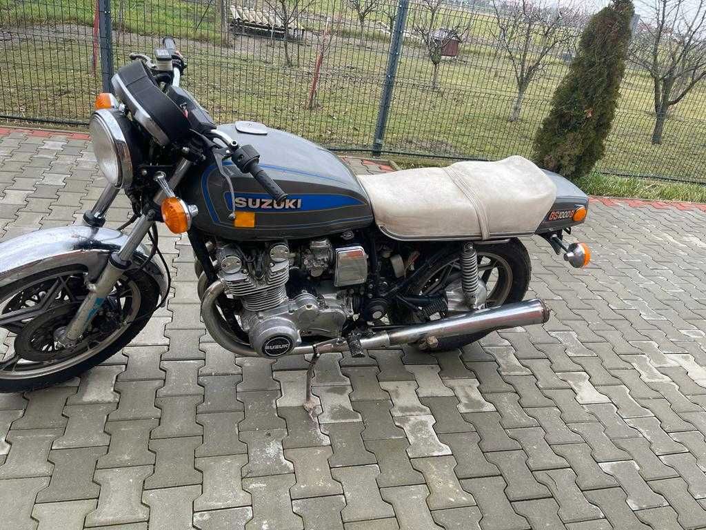 Motocicleta Suzuki GS1000
