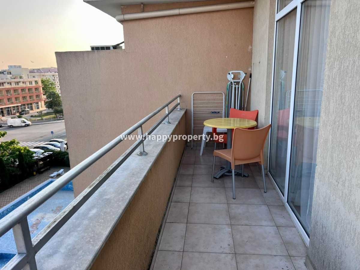 Продава се Двустаен апартамент в к.к. Слънчев бряг - 47 кв.м за 1341 €/кв.м - Снимка #8