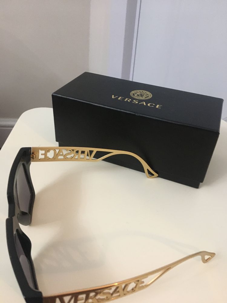 Слънчеви очила Versace vintage logo