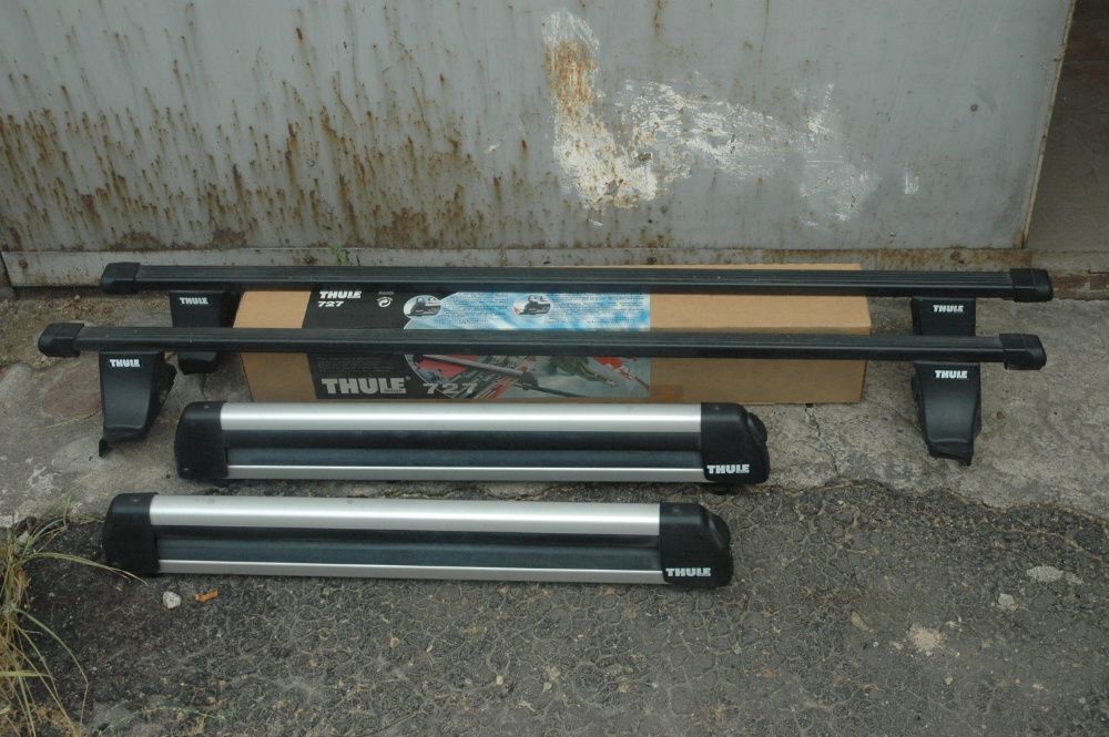 Продаю ОРИГИНАЛЬНЫЕ крепления Thule на Subaru Impreza
