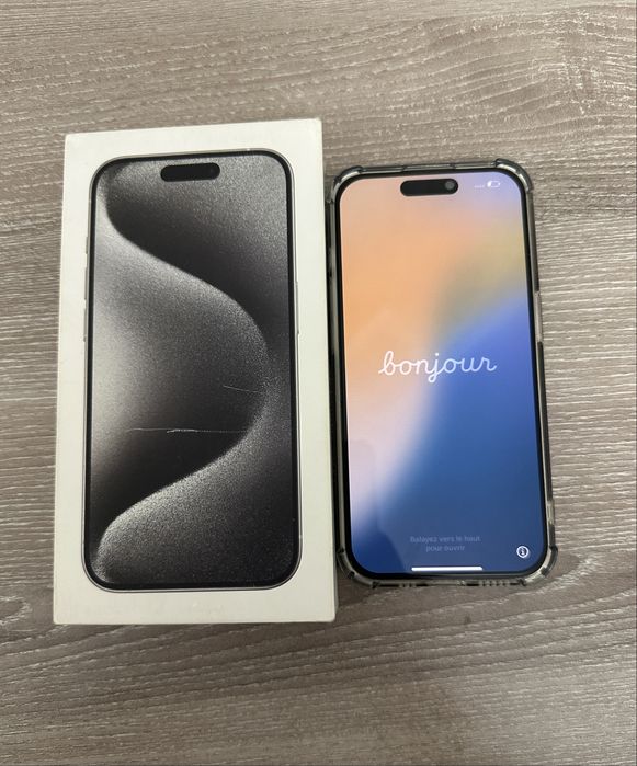 Iphone 15 pro в идеальном состояний