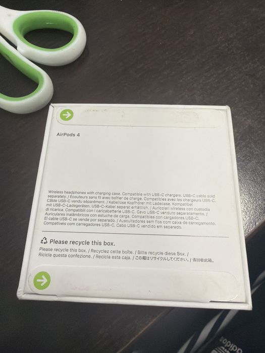 Apple airpods 4 noi sigilate originale