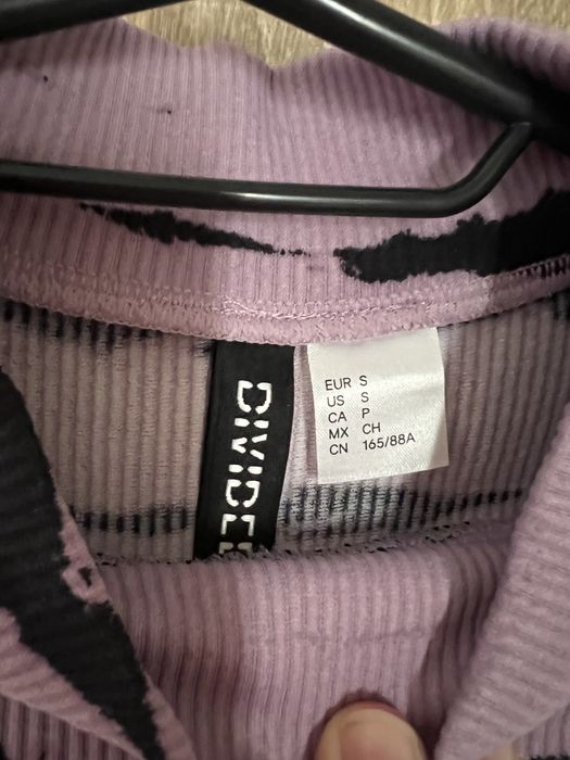 Crop top cu maneca lunga