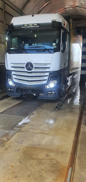 Mercedes Actros MP4
