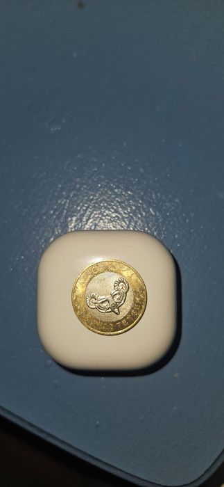 Продам монету новую