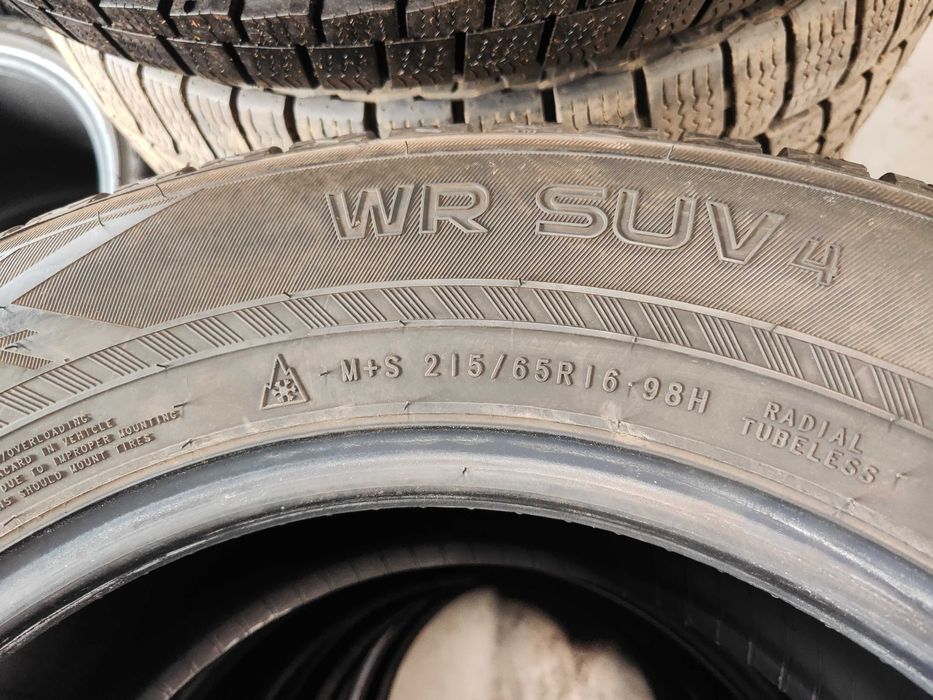 4бр.зимни гуми 215/65/16 Nokian