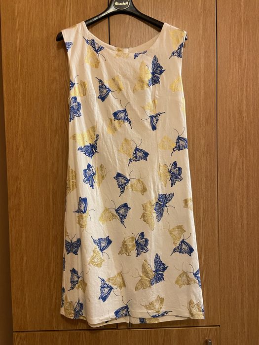 Rochie dreapta marimea 42